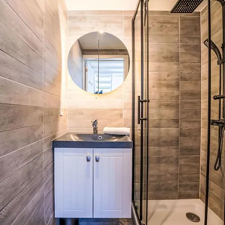 Dom wakacyjny Melrose With Parking By Interhome